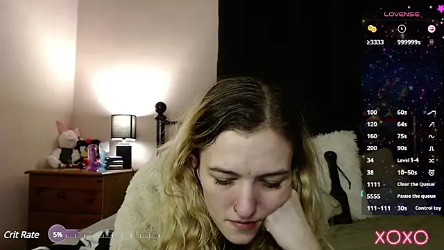 Snapshot of EllieeRose chatting on 02-23-25, 12:37 EllieeRose online show from 02-23-25, 12:37