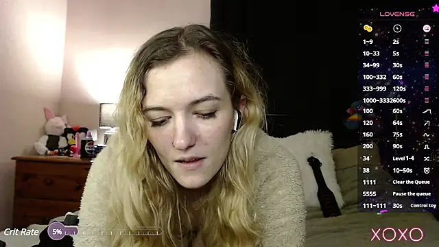 Snapshot of EllieeRose chatting on 03-09-25, 07:59 EllieeRose online show from 03-09-25, 07:59