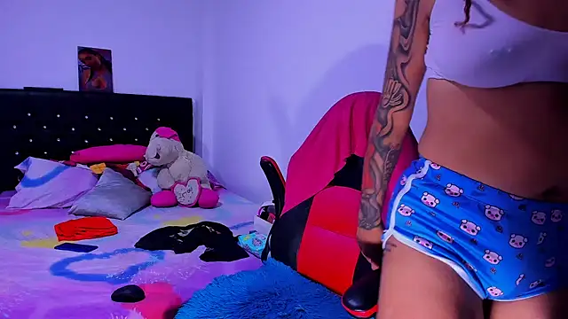 kerlysmith 24 online show from 01-30-25, 07:37