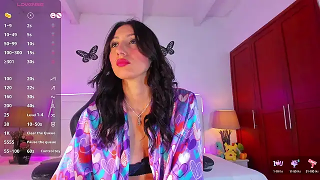 Snapshot of LyaEvanss chatting on 01-08-25, 02:03 LyaEvanss online show from 01-08-25, 02:03