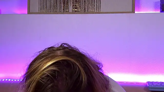 LiliaBianka online show from 02-10-25, 03:42