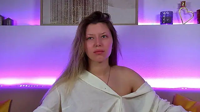 LiliaBianka online show from 02-11-25, 06:30