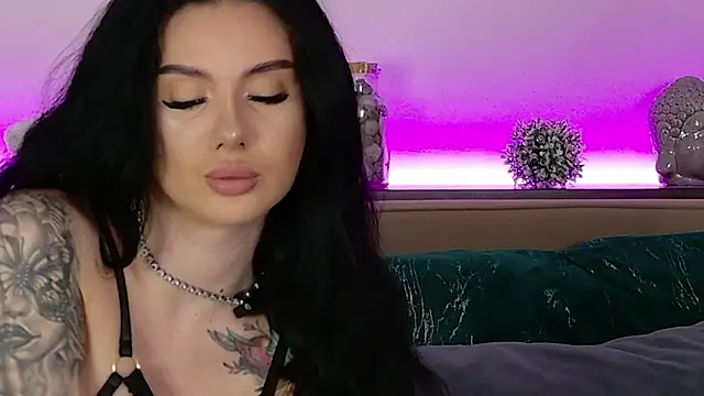 CarolinePrescott online show from 02-08-26, 05:33