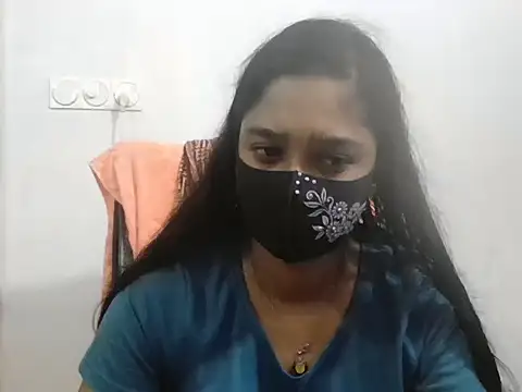 Snapshot of Chitrani- chatting on 08-06-26, 06:59 Chitrani- online show from 08-06-26, 06:59