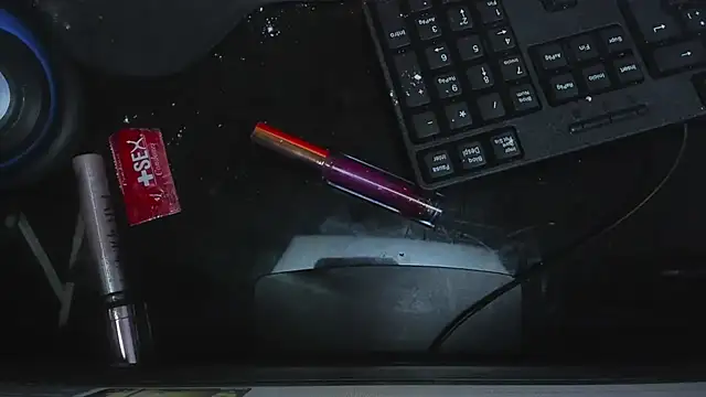 Snapshot of MaddyHudson chatting on 12-07-24, 09:17 MaddyHudson online show from 12-07-24, 09:17