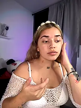 JoselinFlower  online show from 11-11-25, 01:38