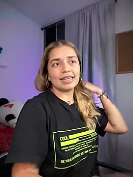 JoselinFlower  online show from 11-29-25, 02:03