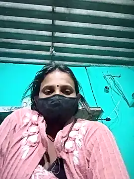 Snapshot of Baby__Shreya chatting on 01-12-25, 10:43 Baby Shreya online show from 01-12-25, 10:43