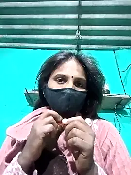 Snapshot of Baby__Shreya chatting on 01-13-25, 11:06 Baby Shreya online show from 01-13-25, 11:06