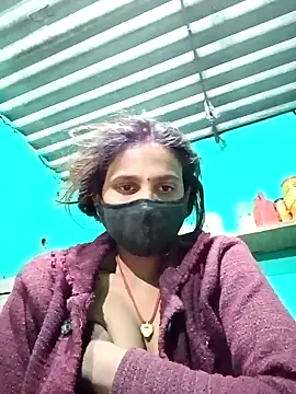 Snapshot of Baby__Shreya chatting on 02-20-25, 06:46 Baby Shreya online show from 02-20-25, 06:46