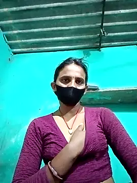 Snapshot of Baby__Shreya chatting on 09-12-25, 10:32 Baby Shreya online show from 09-12-25, 10:32