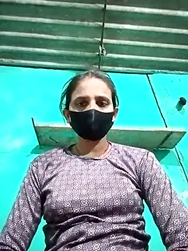 Snapshot of Baby__Shreya chatting on 10-02-25, 11:01 Baby Shreya online show from 10-02-25, 11:01