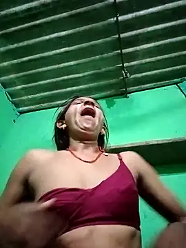 Snapshot of Baby__Shreya chatting on 11-04-25, 11:04 Baby Shreya online show from 11-04-25, 11:04