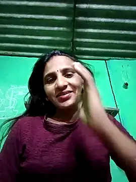 Snapshot of Baby__Shreya chatting on 02-07-26, 09:07 Baby Shreya online show from 02-07-26, 09:07