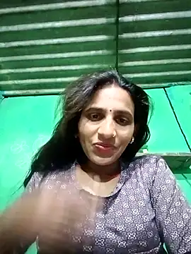 Snapshot of Baby__Shreya chatting on 02-08-26, 09:18 Baby Shreya online show from 02-08-26, 09:18