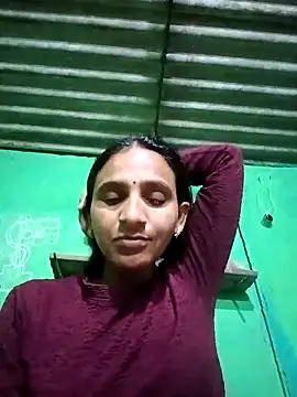 Snapshot of Baby__Shreya chatting on 02-15-26, 09:22 Baby Shreya online show from 02-15-26, 09:22