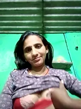 Snapshot of Baby__Shreya chatting on 02-18-26, 09:55 Baby Shreya online show from 02-18-26, 09:55