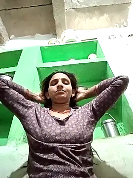 Snapshot of Baby__Shreya chatting on 04-11-26, 08:57 Baby Shreya online show from 04-11-26, 08:57