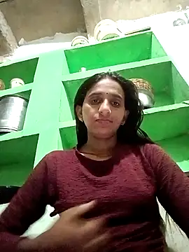 Snapshot of Baby__Shreya chatting on 04-14-26, 09:21 Baby Shreya online show from 04-14-26, 09:21