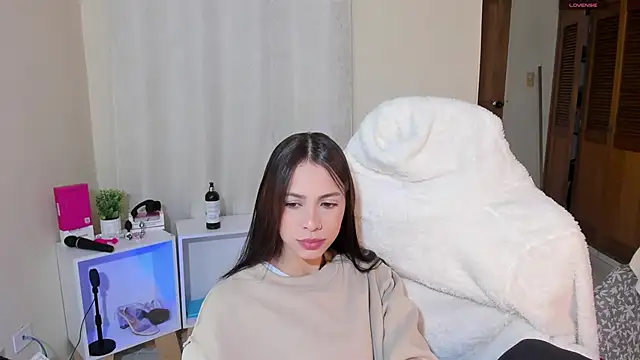 shanakendal2 online show from 03-10-25, 02:05