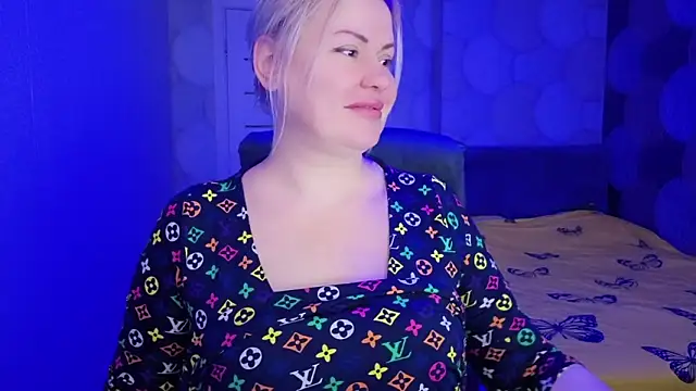 Snapshot of natusik chatting on 03-07-26, 09:01 natusik online show from 03-07-26, 09:01