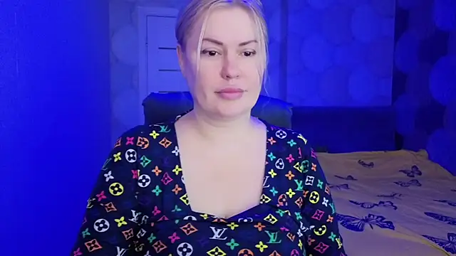 Snapshot of natusik chatting on 03-22-26, 12:25 natusik online show from 03-22-26, 12:25