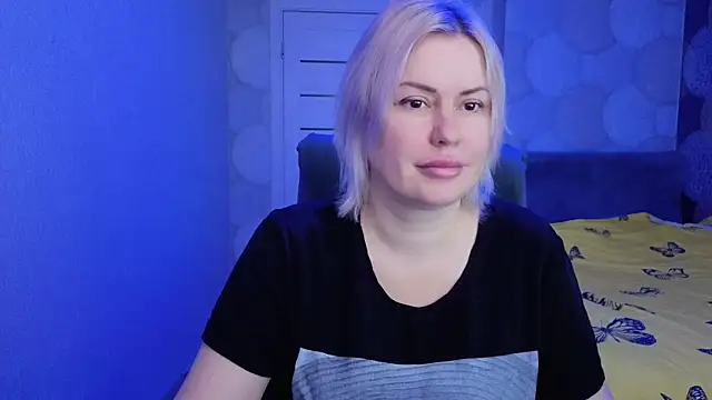 Snapshot of natusik chatting on 04-14-26, 03:23 natusik online show from 04-14-26, 03:23