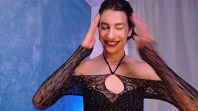 sofiaa grey  online show from 01-14-25, 07:53