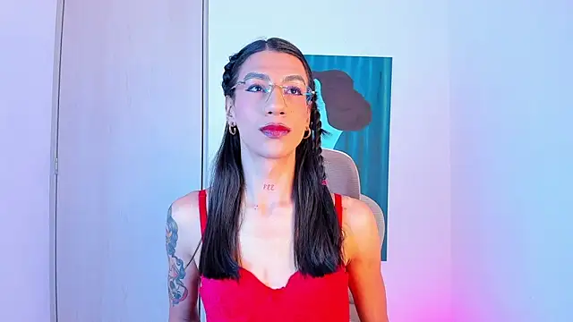 sofiaa grey  online show from 04-01-26, 11:55