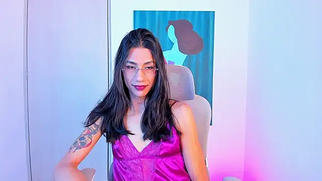 sofiaa grey  online show from 04-26-26, 03:53