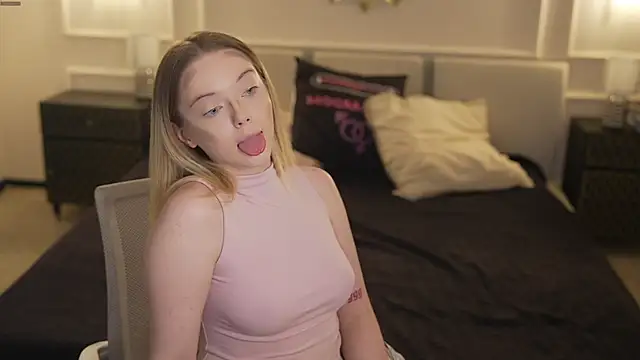 Cassy-Celestial  online show from 10-26-25, 05:02