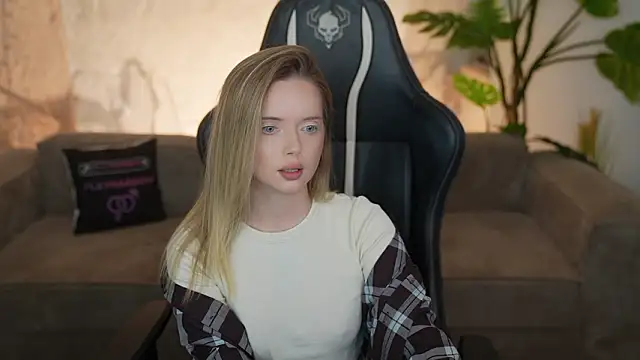 Cassy-Celestial  online show from 03-11-26, 11:27