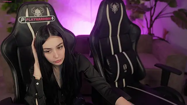 Snapshot of Cassy-Celestial_ chatting on 05-06-26, 10:42 Cassy-Celestial online show from 05-06-26, 10:42