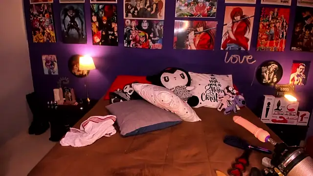 anne cross online show from 12-16-24, 02:15