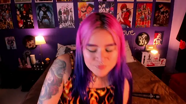 anne cross online show from 11-08-25, 03:39