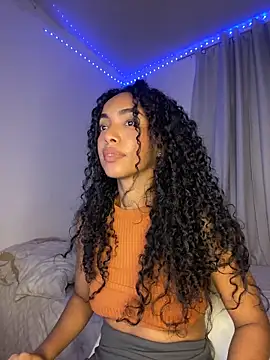 nicoleebony1 online show from 10-29-25, 07:48