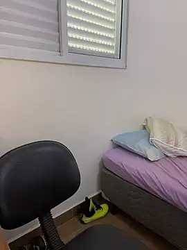 Morenatranss online show from 01-17-26, 02:55