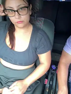 Snapshot of Sol_biglips chatting on 03-21-25, 01:12 Sol biglips online show from 03-21-25, 01:12