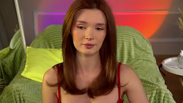Snapshot of Eva_Golden chatting on 07-16-26, 04:46 Eva Golden online show from 07-16-26, 04:46