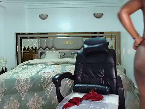 Snapshot of ebony_shilly3 chatting on 11-15-25, 11:32 ebony shilly3 online show from 11-15-25, 11:32