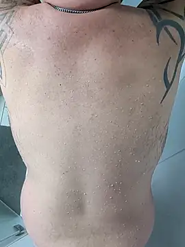 Snapshot of beardedbeasty86 chatting on 11-09-25, 11:19 beardedbeasty86 online show from 11-09-25, 11:19