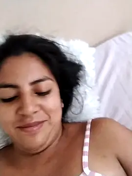 Snapshot of Valeer_abby chatting on 12-26-24, 11:32 Valeer abby online show from 12-26-24, 11:32