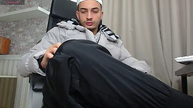 BrandonTate online show from 11-26-25, 07:53