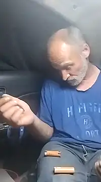 FloppyPickle4u online show from 02-12-25, 07:23