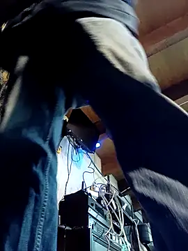 FloppyPickle4u online show from 11-28-25, 04:15