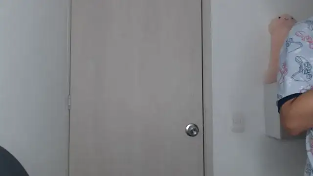 kaiine190 online show from 10-25-25, 08:22