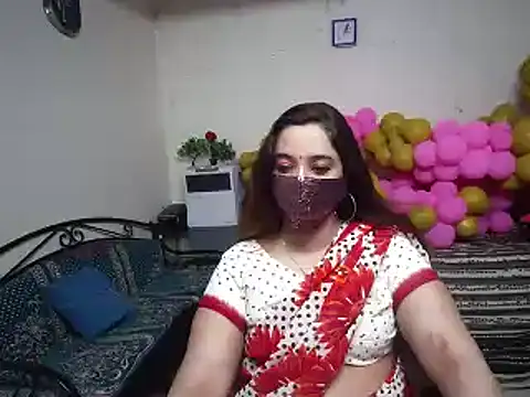 Arushisingh8888 online show from 12-22-24, 09:33