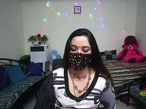 Arushisingh8888 online show from 02-11-25, 06:40