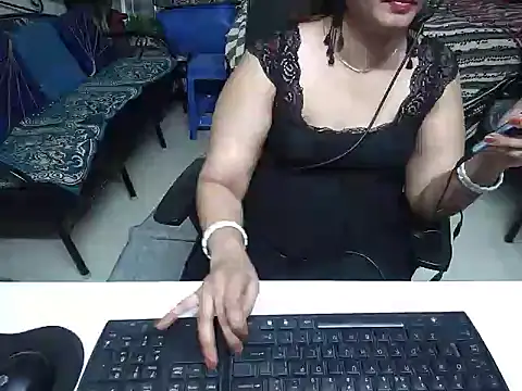 Arushisingh8888 online show from 03-08-25, 08:11