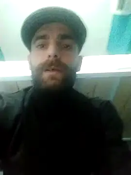 Snapshot of Antonio_Vatooo chatting on 01-22-25, 06:52 Antonio Vatooo online show from 01-22-25, 06:52